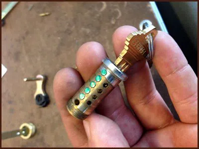 Locksmiths In LongBeach Long Beach, CA 562-567-6816 - 1-9